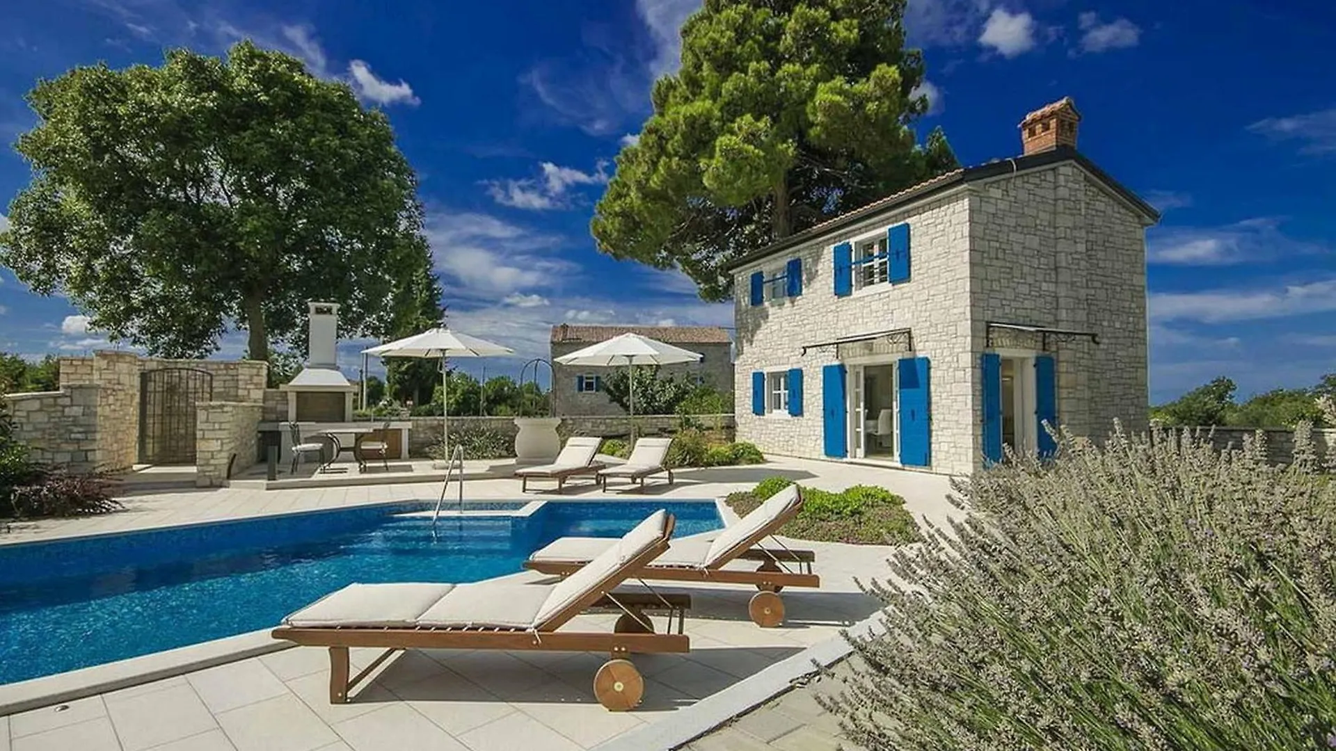 Holiday home Villa Lenka Mit Pool Und Grossem Garten Sveti Lovrec Pazenaticki Croatia